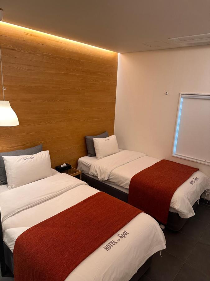 Gwangju Hotel The Spot Gwangju Metropolitan City Екстер'єр фото