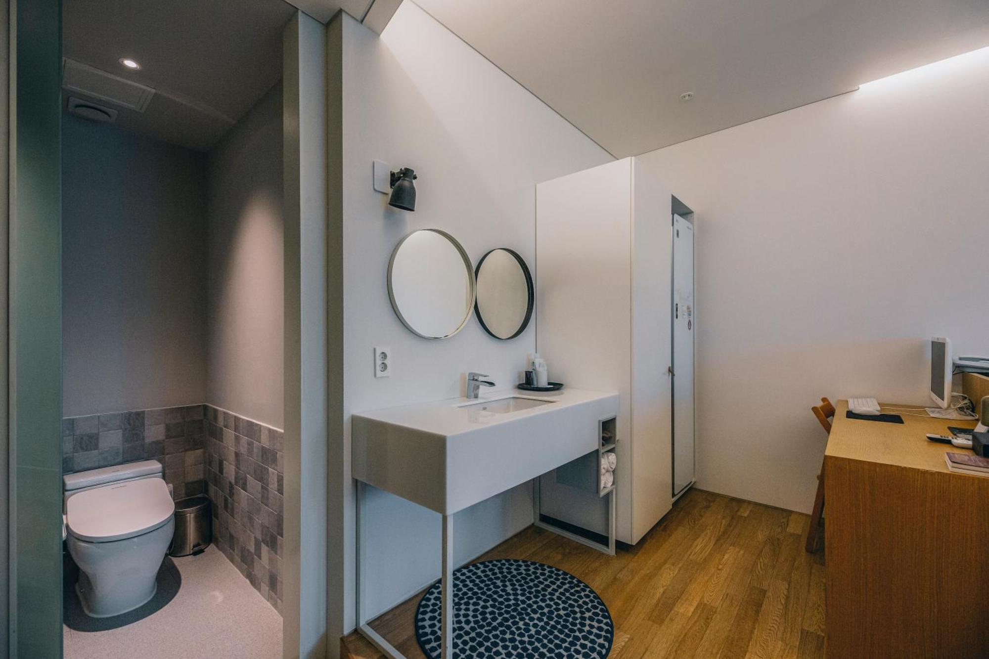 Gwangju Hotel The Spot Gwangju Metropolitan City Екстер'єр фото